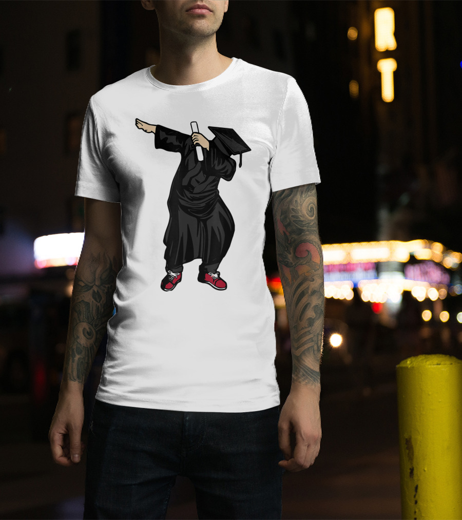 Dabbing Graduate Dance With Grad Hat And Diploma T-Shirt