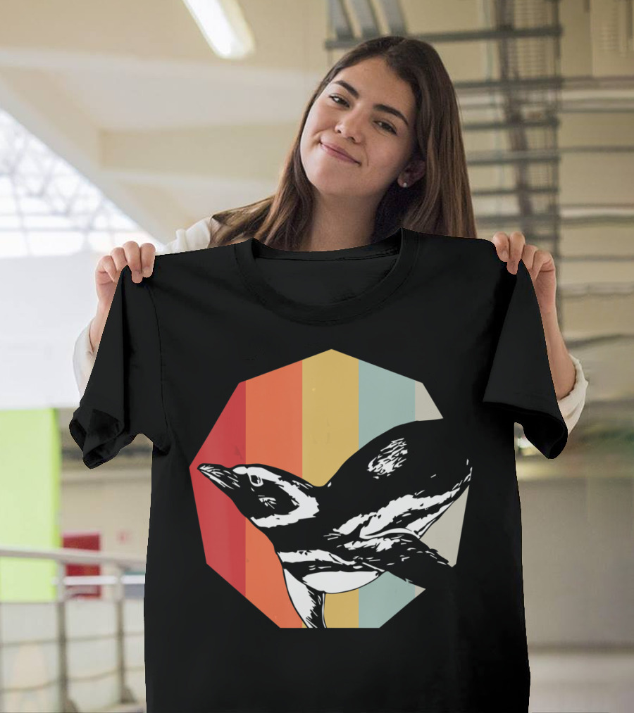Retro Penguin Vintage Stripes T-Shirt
