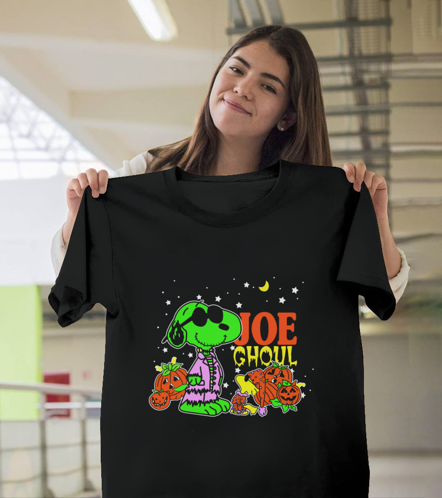 Joe Ghoul Halloween Snoopy Peanuts Pumpkins Moon Stars T-Shirt