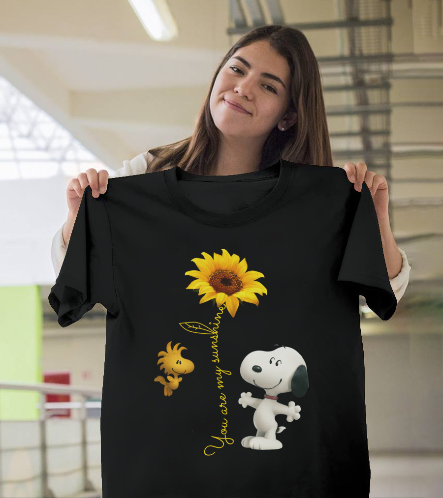 You Are My Sunshine Hippie Snoopy Woodstock Sunflower Peanuts Movie T-Shirt