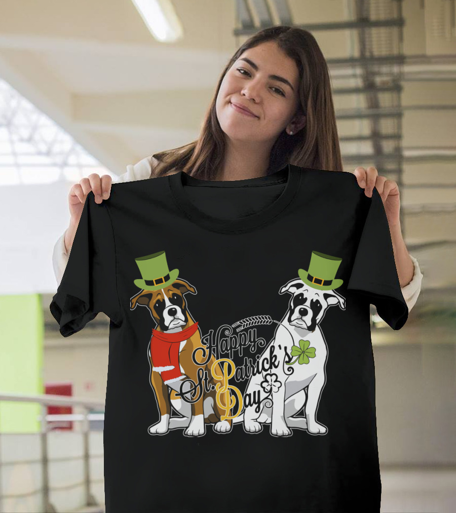 Happy St Patrick's Day Boxer Dogs With Shamrocks And Hats T-Shirt