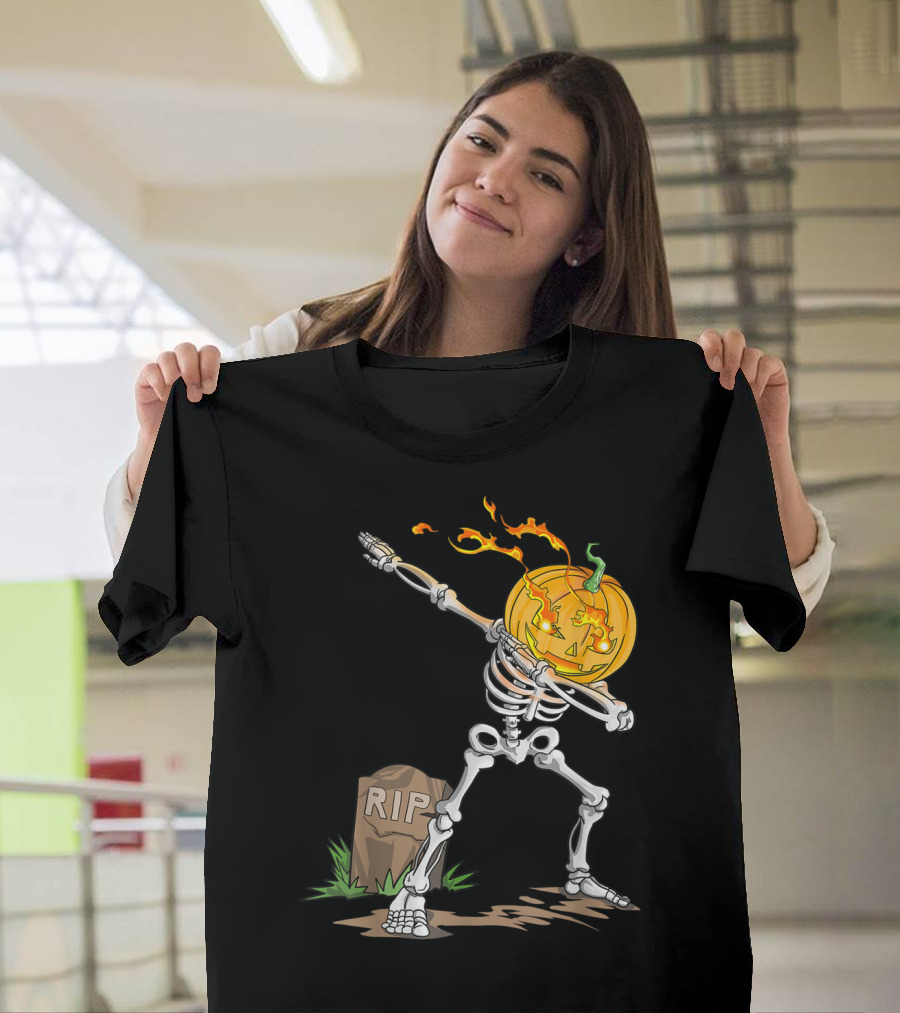 Flaming Pumpkin Head Dabbing Skeleton RIP Halloween T-Shirt