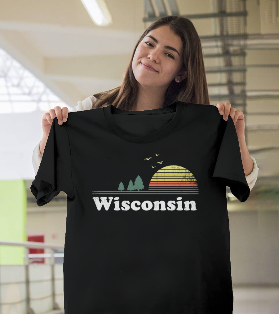 Wisconsin Retro Sunset State Park Trees Birds T-Shirt