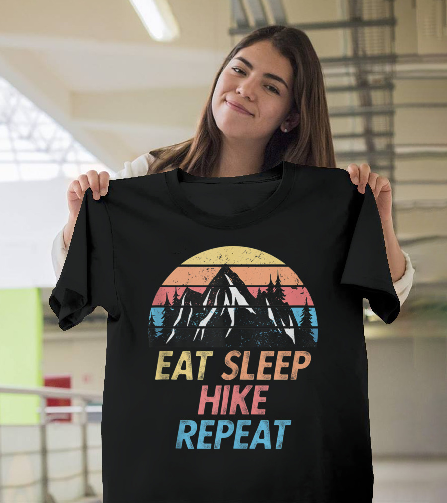 Eat Sleep Hike Repeat Funny Hiking Trail Pun Vintage Mountain Sunset T-Shirt