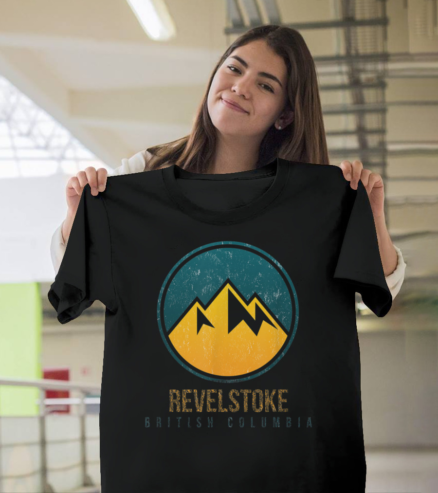 Revelstoke British Columbia Ski Vacation Hiking Camping Top T-Shirt