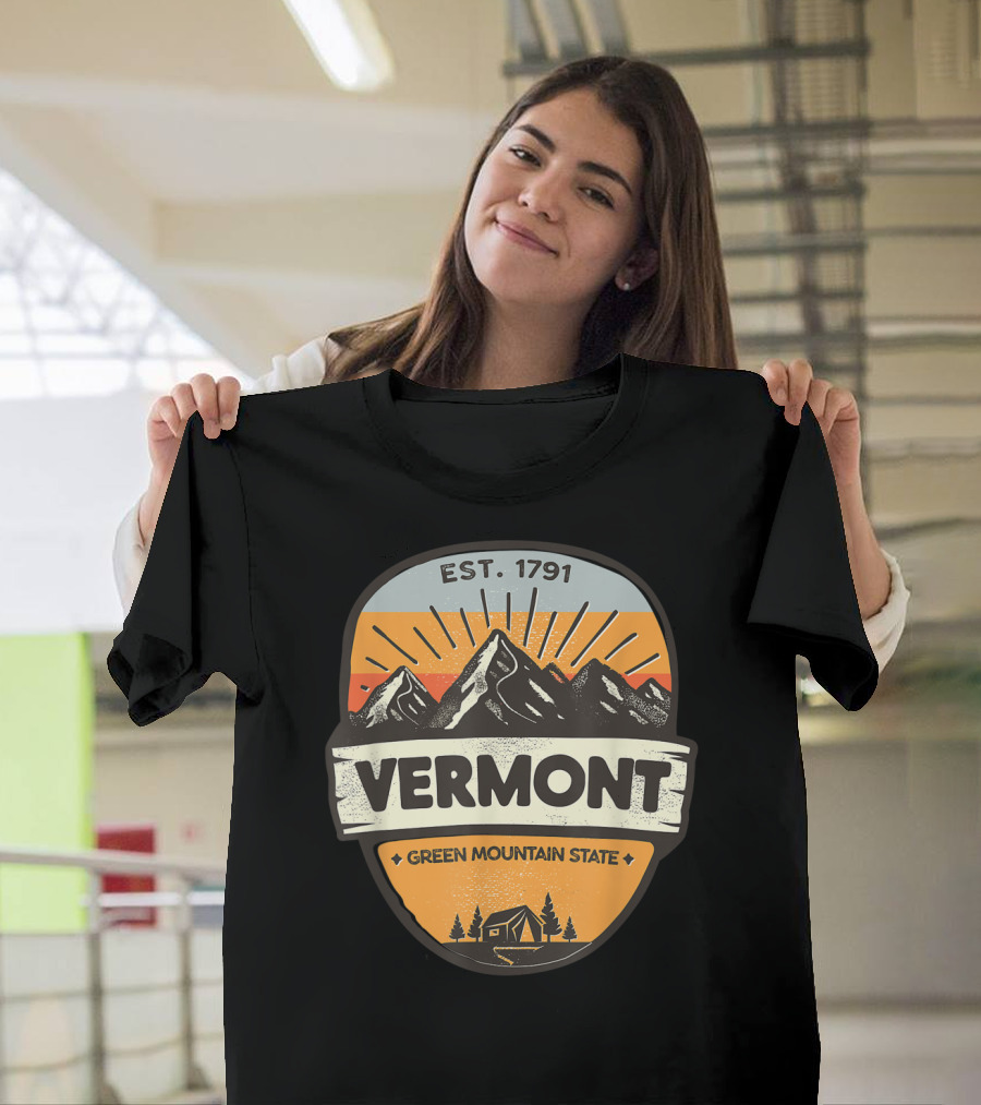 Vermont Green Mountain State Est. 1791 Mountain Sunset Cabin Forest Badge T-Shirt
