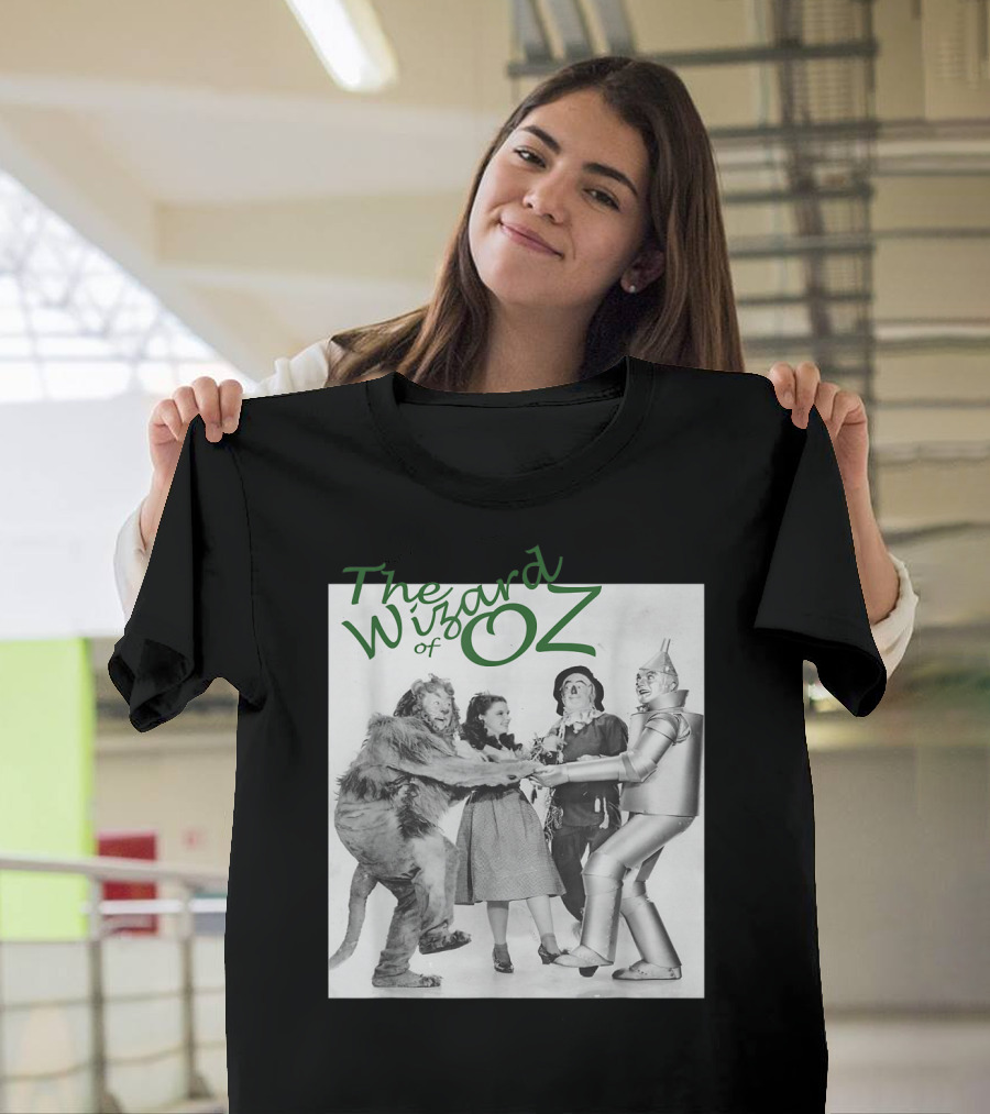 The Wizard of Oz Vintage Classic Movie Scene T-Shirt
