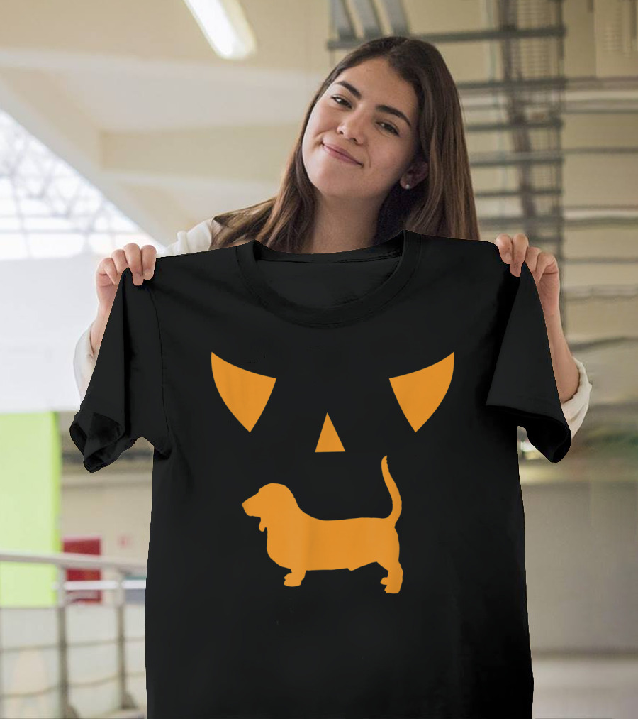 Halloween Basset Hound Pumpkin Jack o Lantern T-Shirt