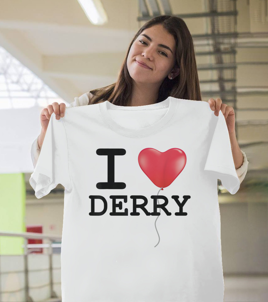 I Love Derry Red Balloon Horror Reference T-Shirt