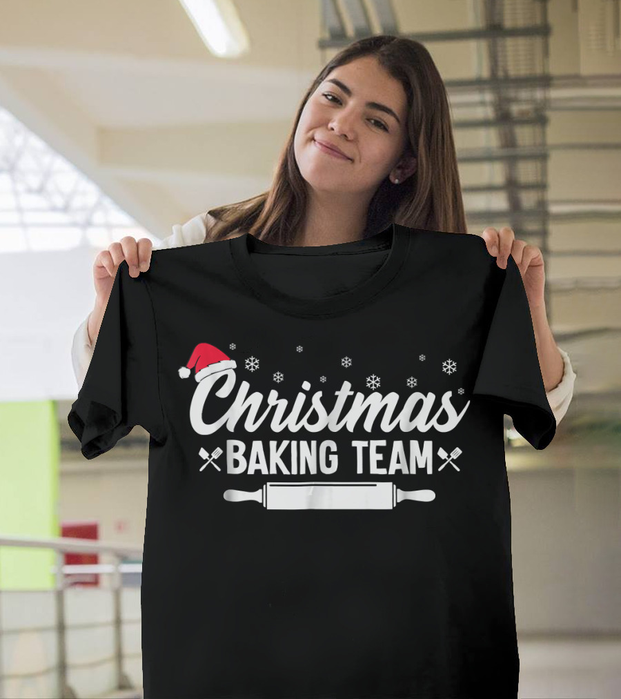 Christmas Baking Team Rolling Pin Funny Holiday Snowflakes Santa Hat T-Shirt