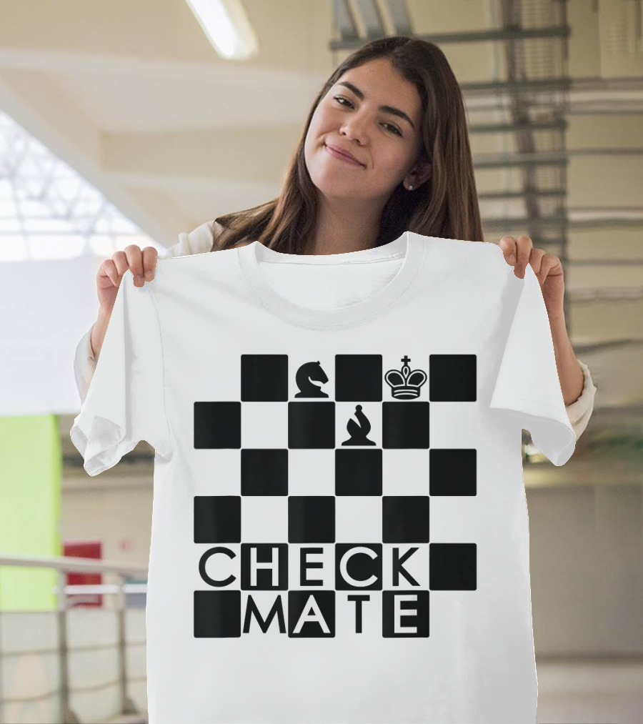 Checkmate Chessboard Knight Bishop King T-Shirt