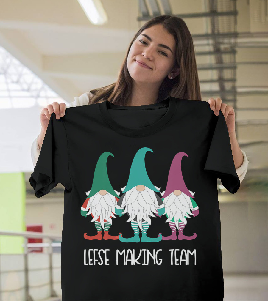 Lefse Making Team Gnome Lover Tomte Baking Scandinavian Christmas Nordic Holiday T-Shirt