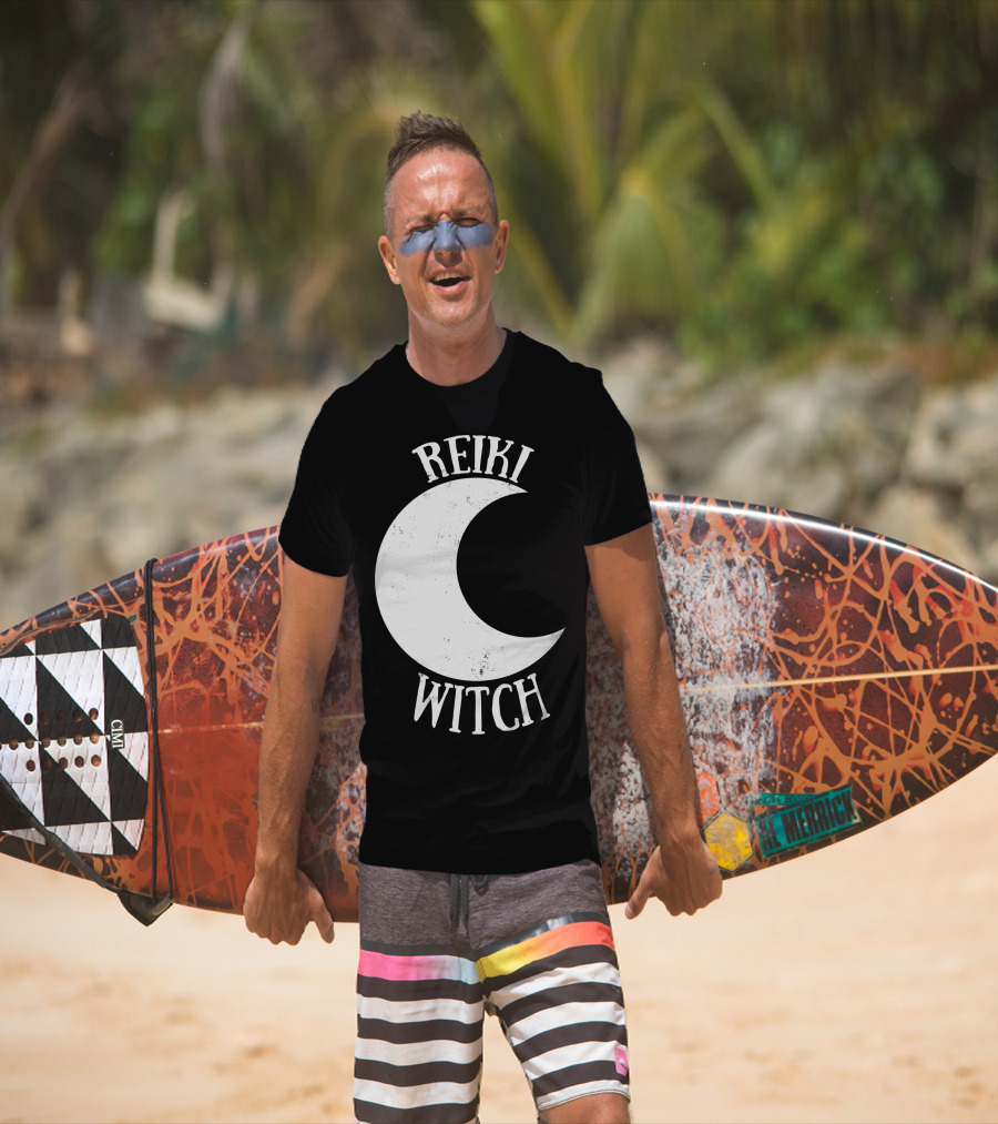 Reiki Witch Moon Crescent T-Shirt