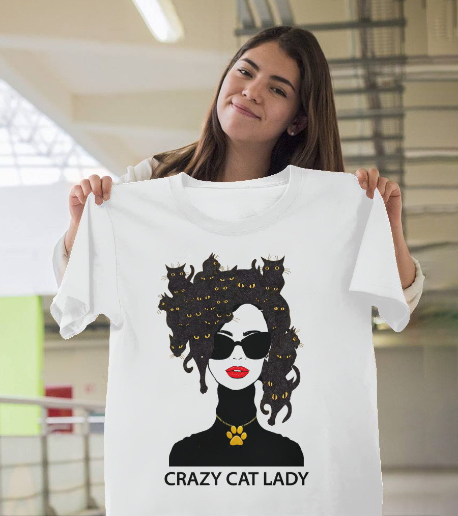 CRAZY CAT LADY Cat Afro Sunglasses Red Lips Golden Paw Necklace T-Shirt
