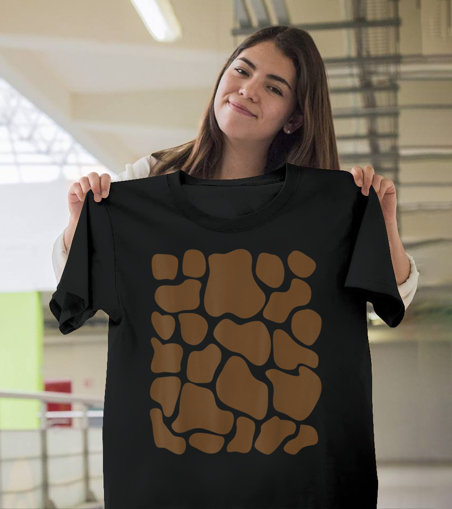 Giraffe Animal Halloween DIY Spotted T-Shirt