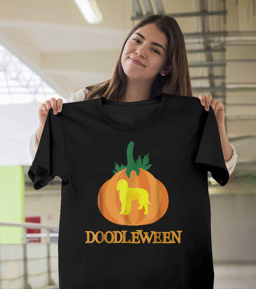 Doodleween Goldendoodle Halloween Pumpkin T-Shirt
