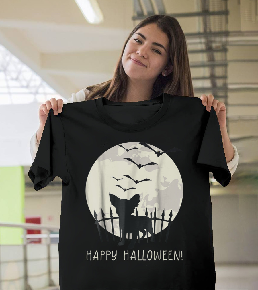 Happy Halloween with Chihuahua Moon Bats Fence T-Shirt