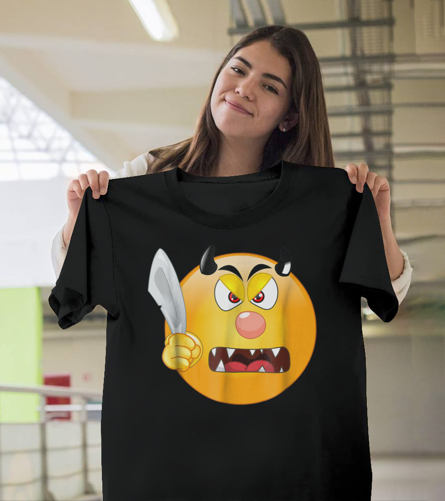Screaming Emoji Horned Halloween Knife Devil Face Costume Party T-Shirt