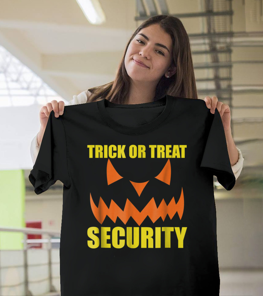 Trick Or Treat Security Funny Dad Halloween Jack-O'-Lantern T-Shirt