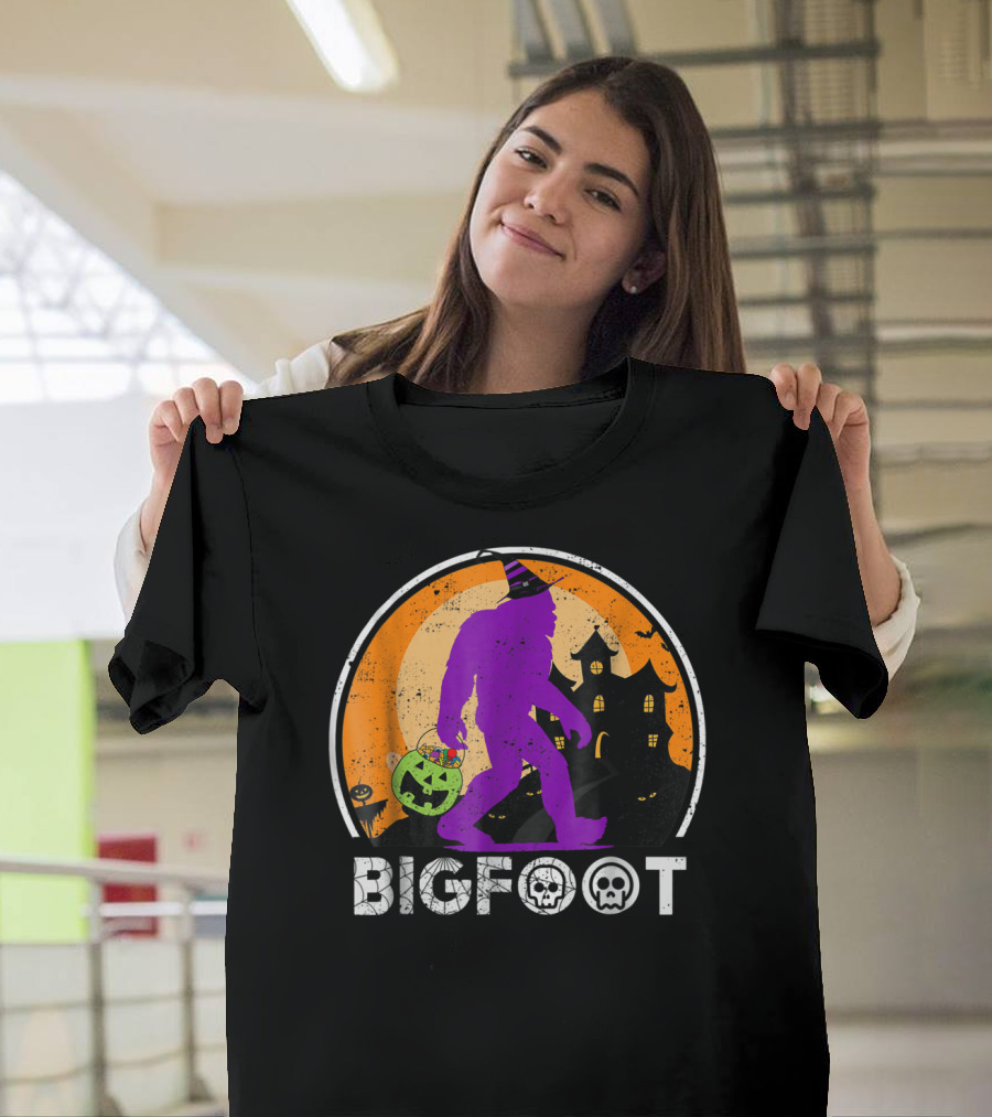 Bigfoot Halloween Trick or Treating with Haunted House and Pumpkin Basket T-Shirt