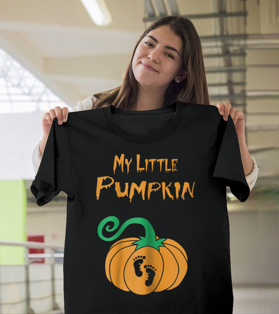 My Little Pumpkin Pregnancy Footprints on Orange Pumpkin T-Shirt