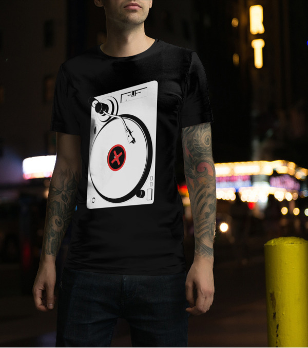 Battle DJ Turntable X Target T-Shirt