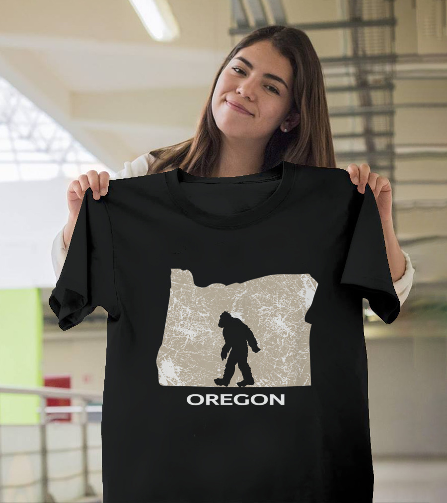 Bigfoot Silhouette Over Oregon Map Graphic I Believe Loves Oregon T-Shirt