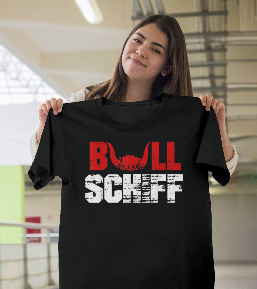 Bull Schiff Text Design with Horns T-Shirt
