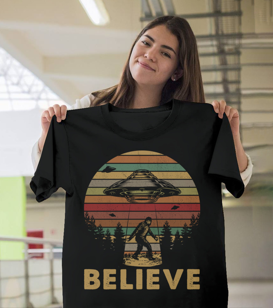 Believe Bigfoot UFO Vintage Stripes Forest Retro T-Shirt