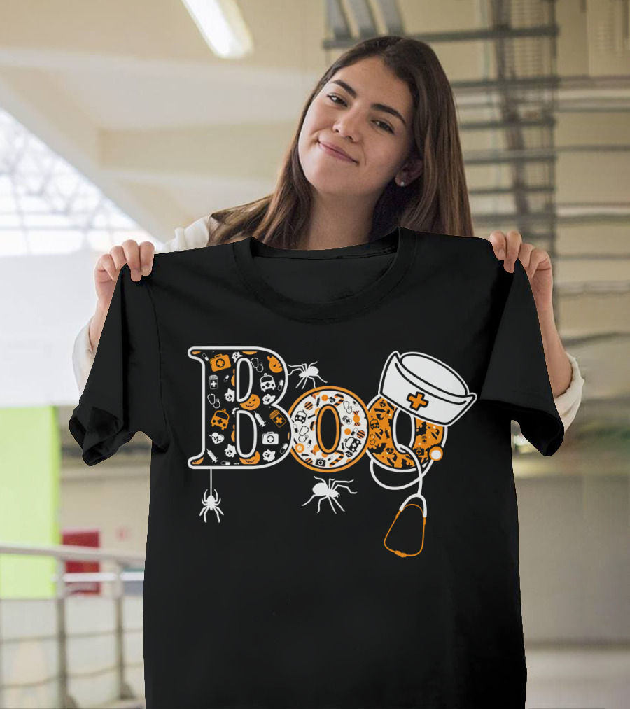 Boo Nurse Halloween Stethoscope Spider Hat T-Shirt