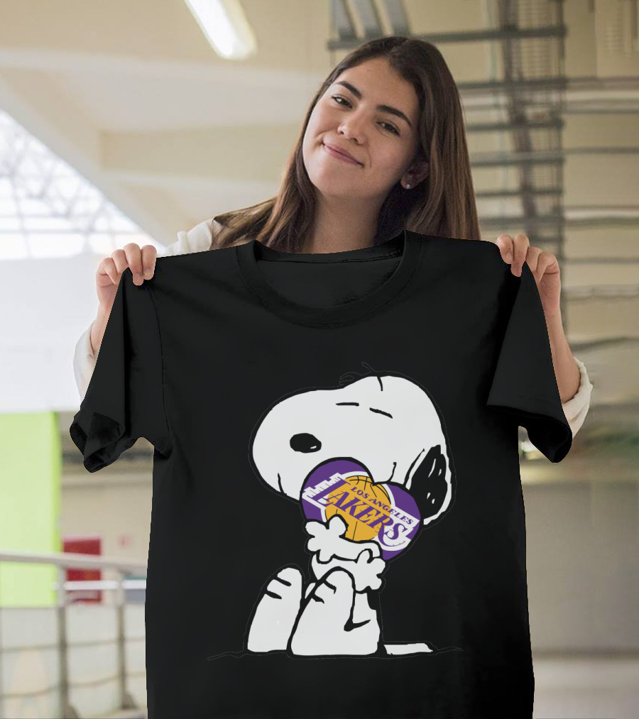 Snoopy Hugging Los Angeles Lakers Basketball T-Shirt