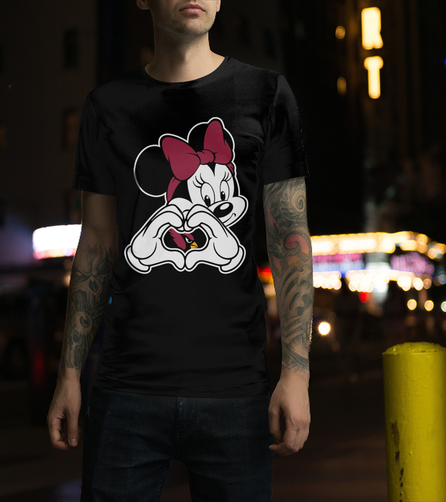 Cardinals Fans Love Minnie Mouse Hand Heart Bow T-Shirt