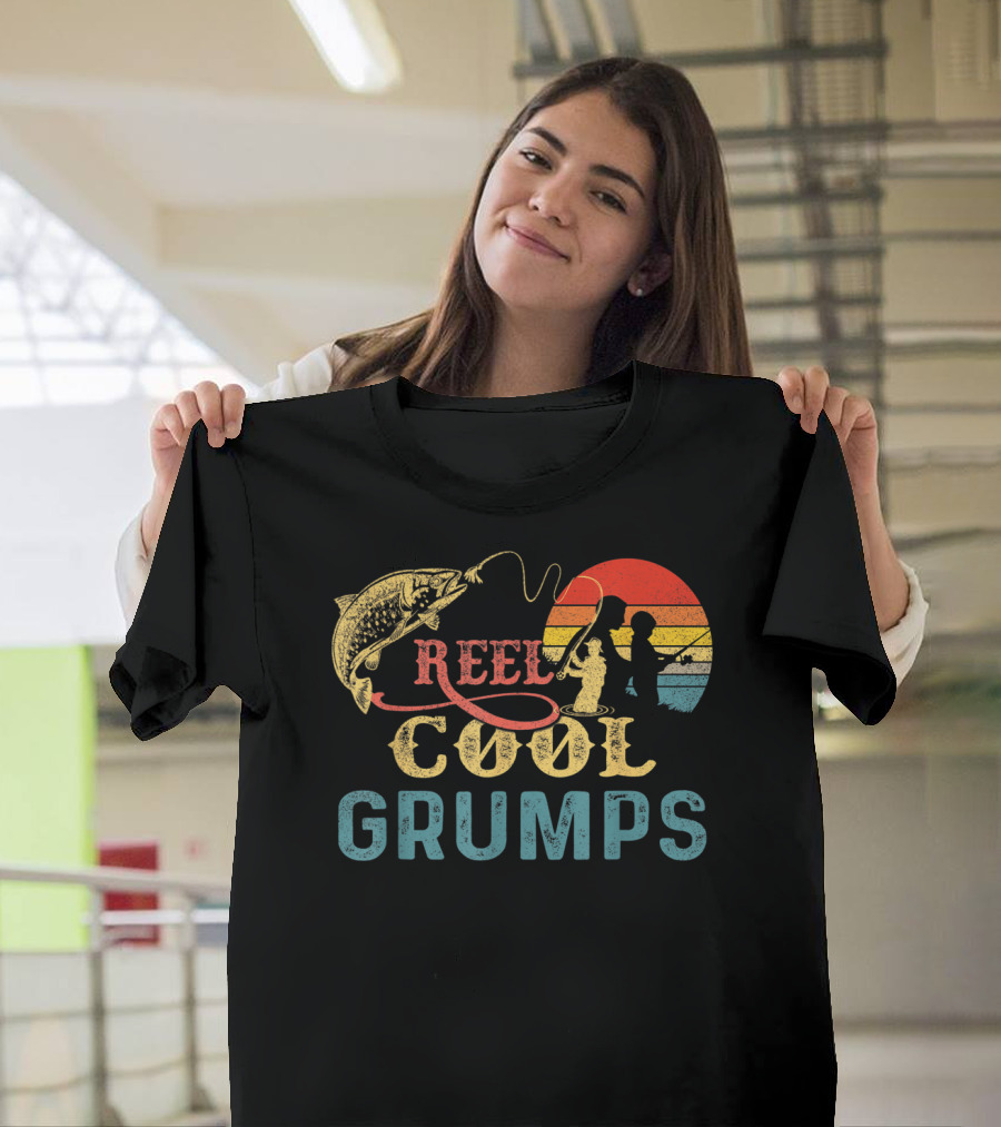 Reel Cool Grumps Vintage Fishing Nature Lovers T-Shirt