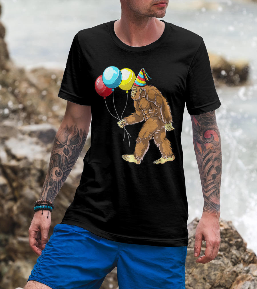 Bigfoot It's My Birthday Kids Boys Sasquatch Party With Balloons And Party Hat T-Shirt