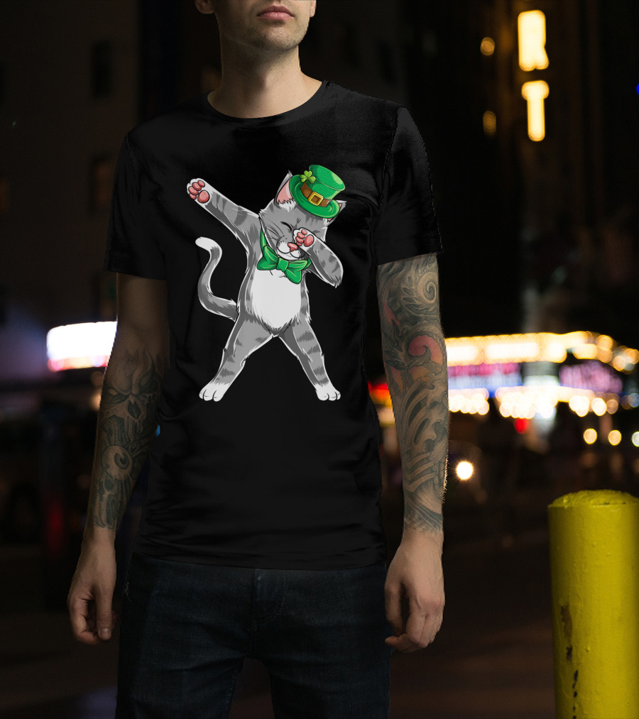 Dabbing Cat Leprechaun St Patricks Day T-Shirt