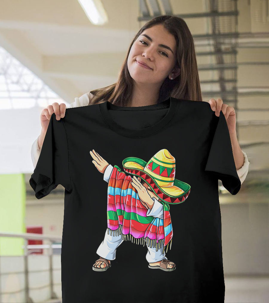 Cinco De Mayo Dabbing Sombrero Mexican Poncho Funny Dance T-Shirt