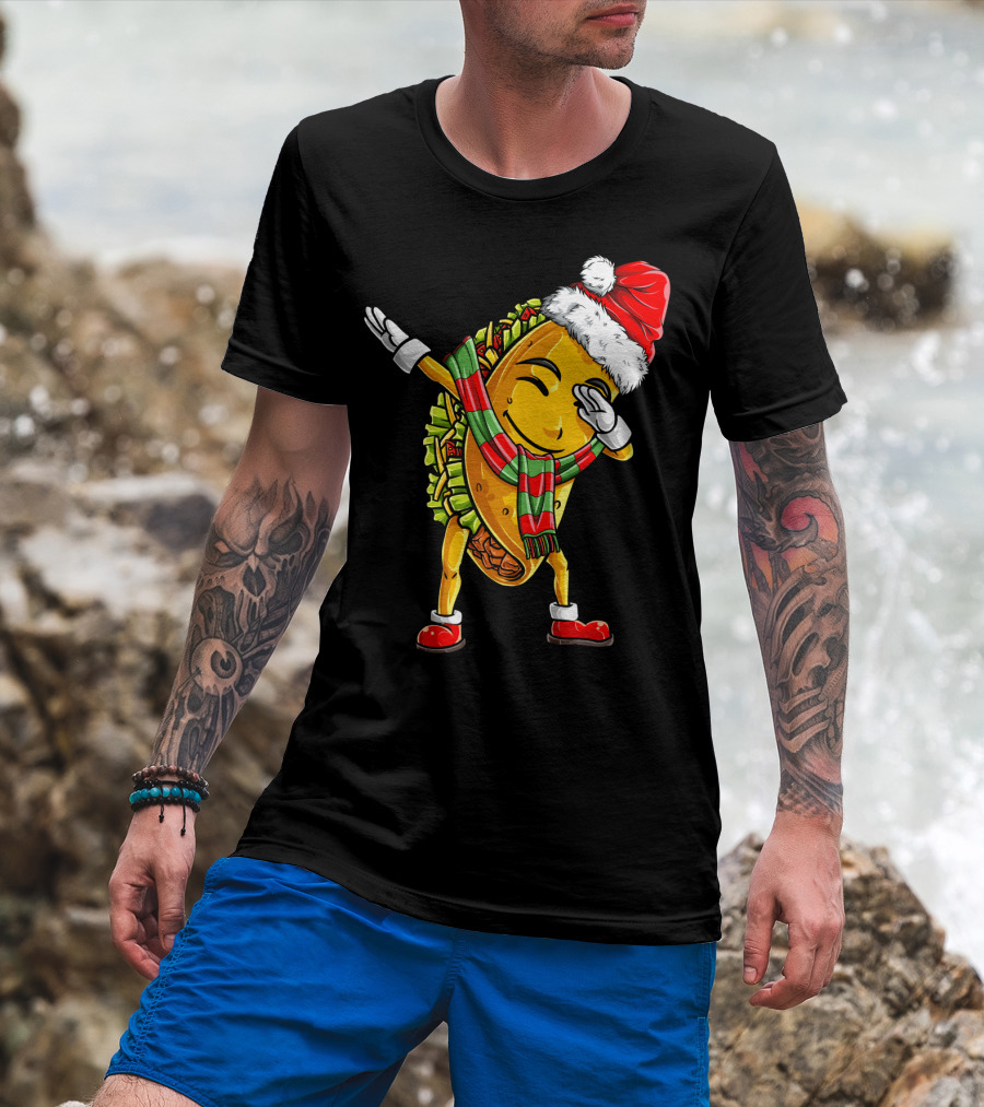 Dabbing Santa Taco With Christmas Hat And Scarf T-Shirt