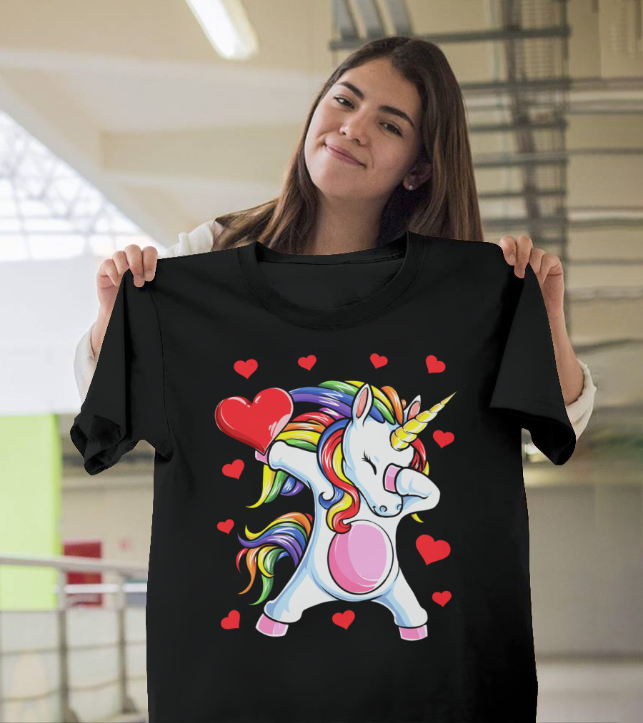 Valentines Day Dabbing Unicorn With Heart And Rainbow Mane T-Shirt