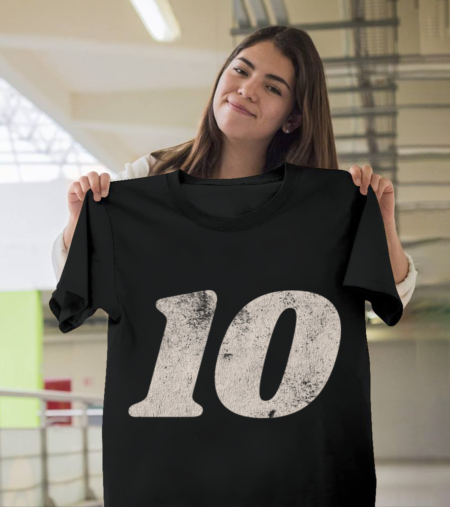 Number Ten 10 Distressed Vintage Sports T-Shirt