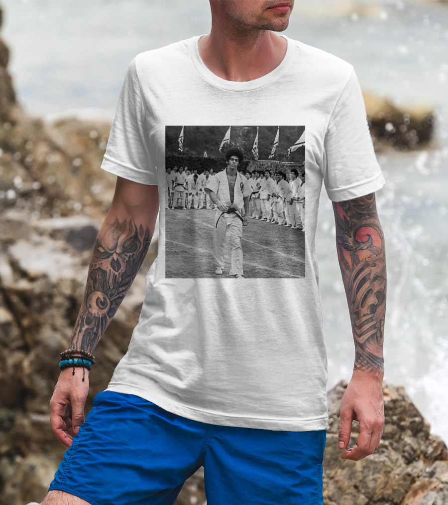 Jim Kelly Martial Arts Master In Action T-Shirt