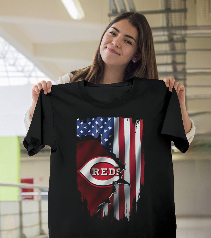 Cincinnati Reds American Flag Iconic Logo T-Shirt