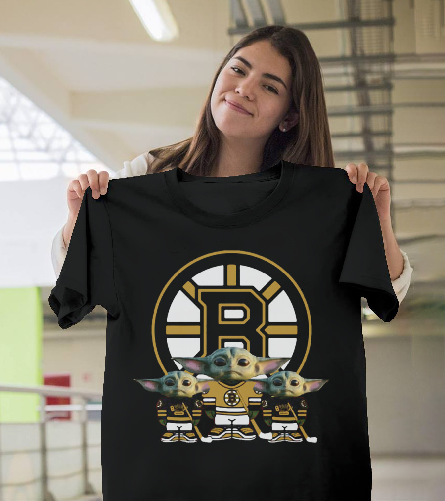 Boston Bruins Baby Yoda Trio NHL Hockey Team Mandalorian Star Wars T-Shirt