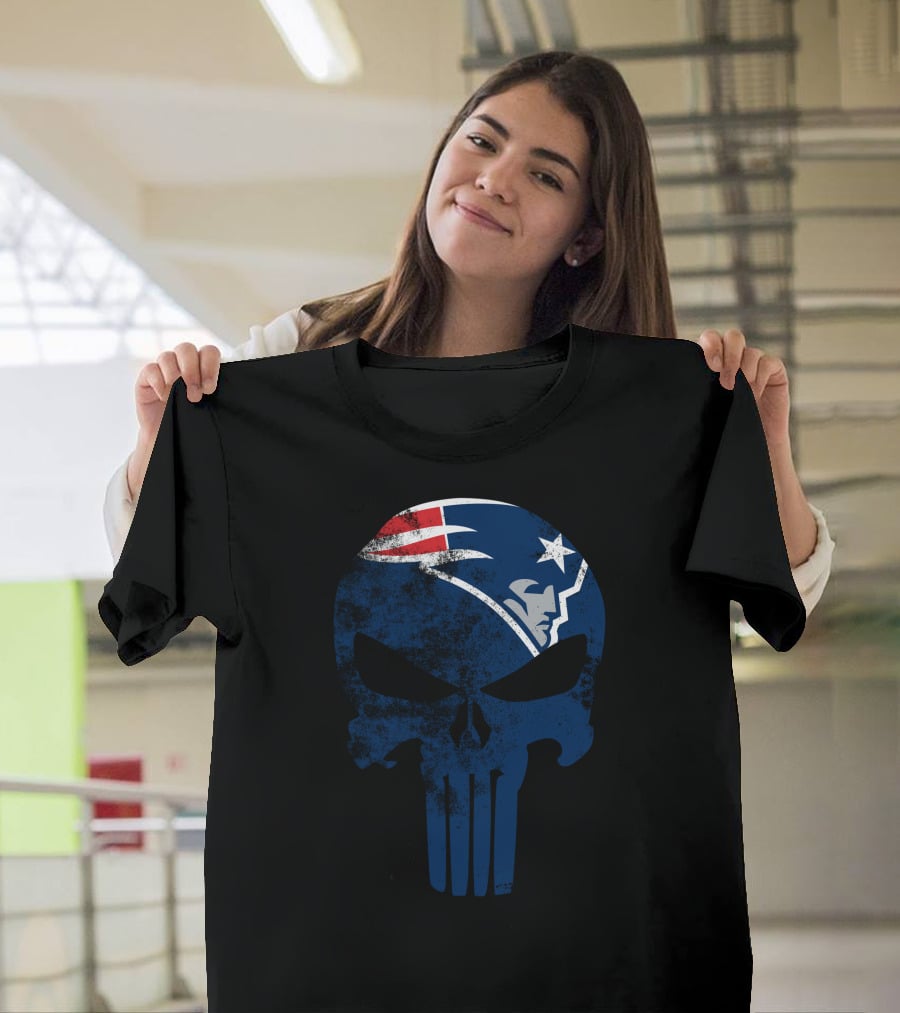 New England Patriots Skull Punisher Logo Fusion T-Shirt