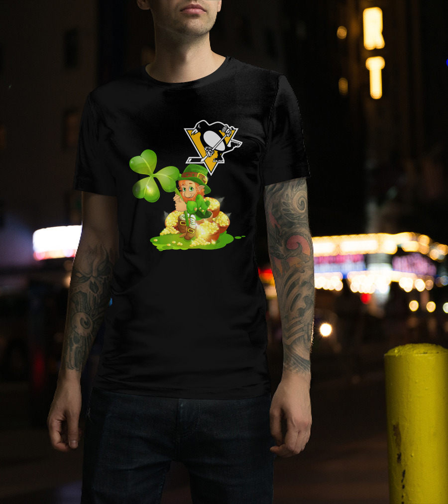 Pittsburgh Penguins St. Patrick's Day Lucky Leprechaun Hockey Shamrock Gold T-Shirt