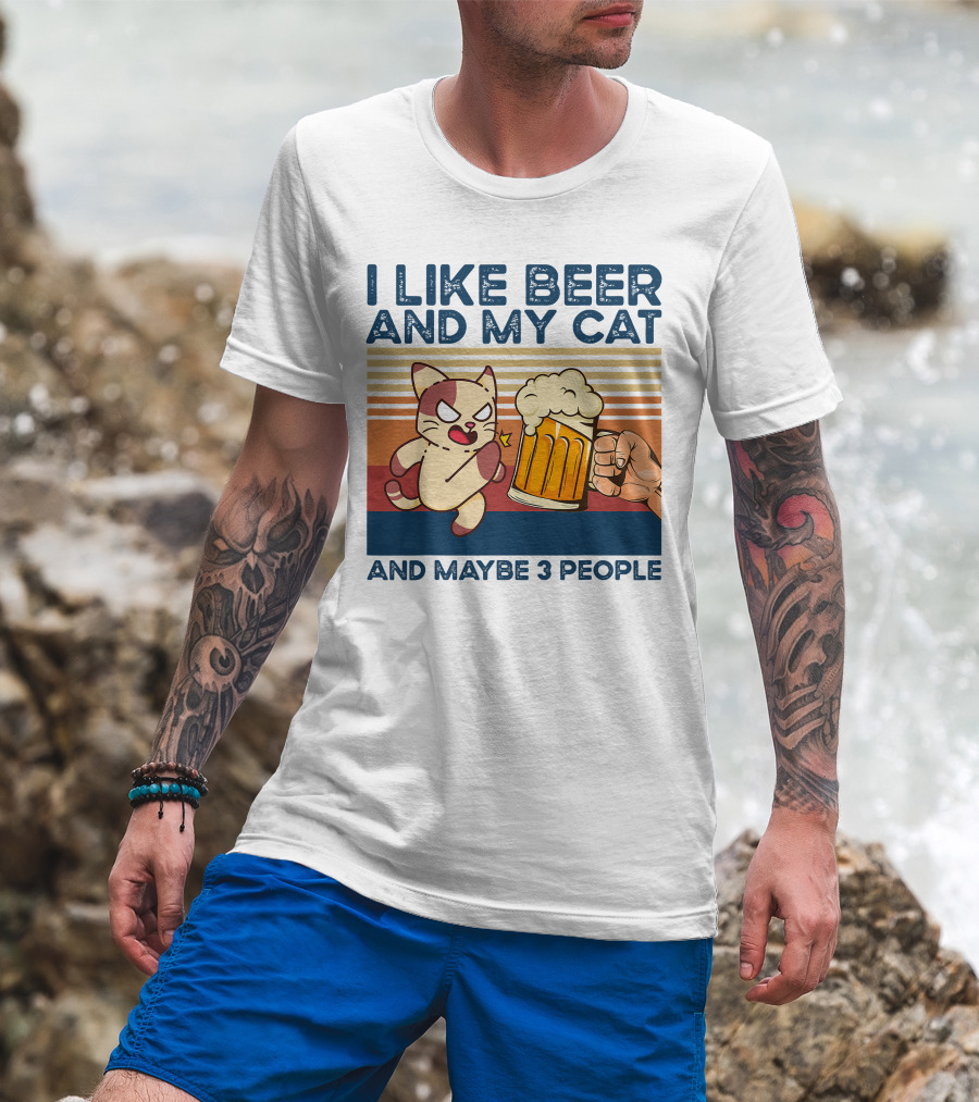 I Like Beer And My Cat And Maybe 3 People Vintage Style Retro Cat Lover T-Shirt