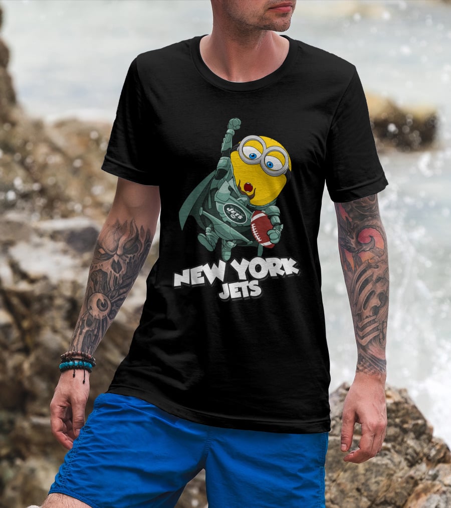 New York Jets Minion Superhero Holding Football T-Shirt