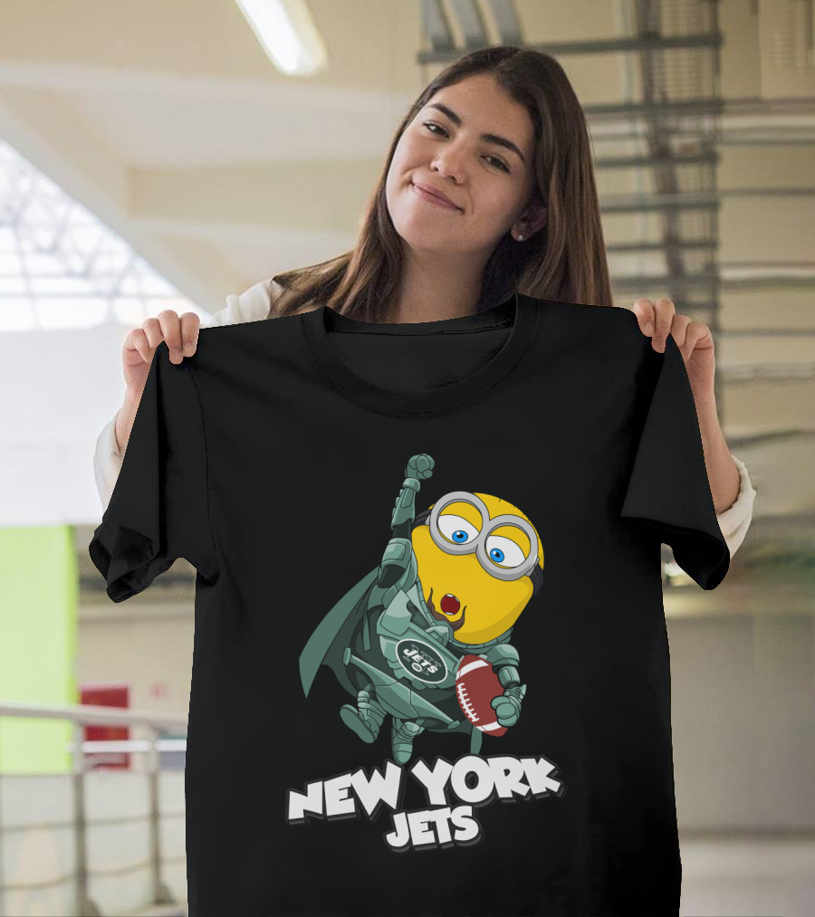 New York Jets Minion Superhero Holding Football T-Shirt