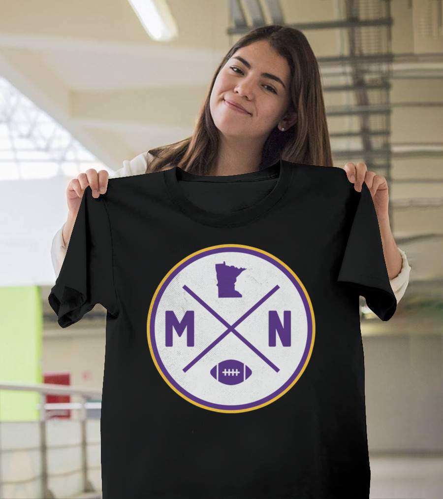 MN State Outline Minnesota Football Crossed Sticks Icon Purple Gold Circle T-Shirt