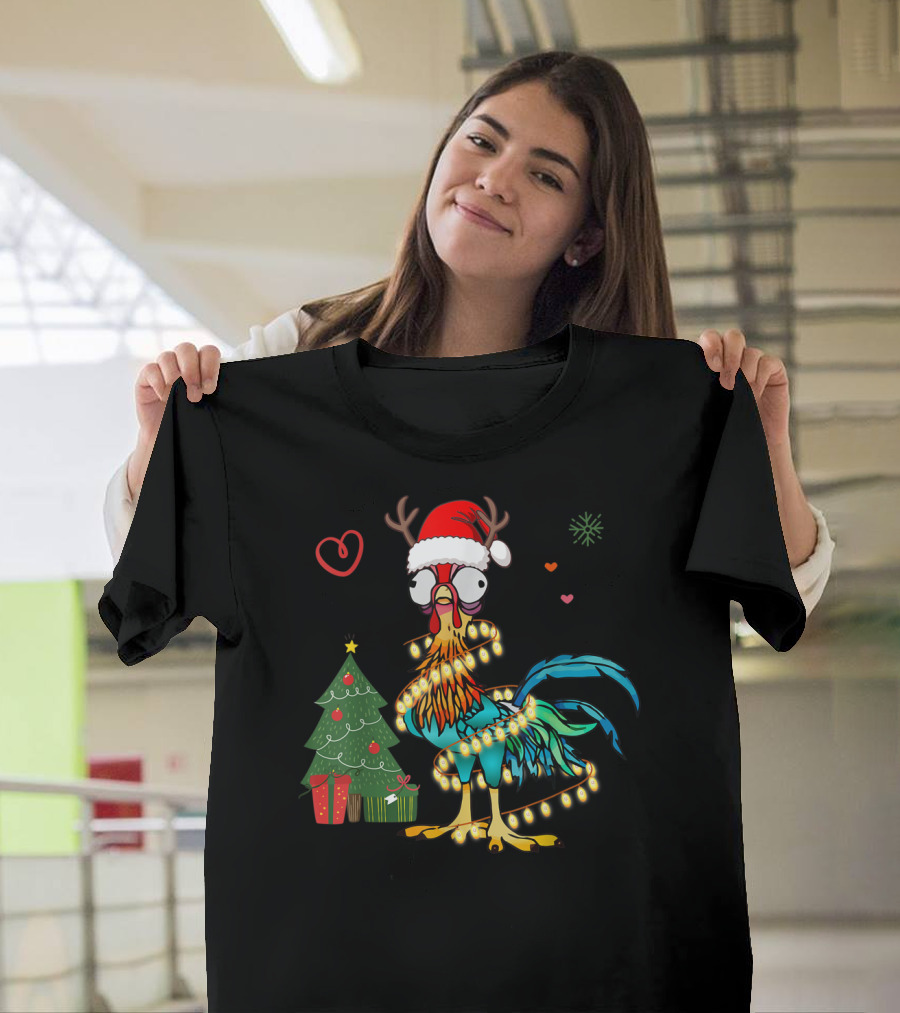 Chicken Reindeer Christmas Lights Santa Hat Christmas Tree T-Shirt