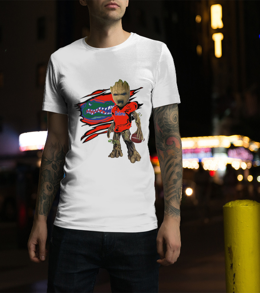 I Am Gators Fan's Football Groot With Alligator T-Shirt